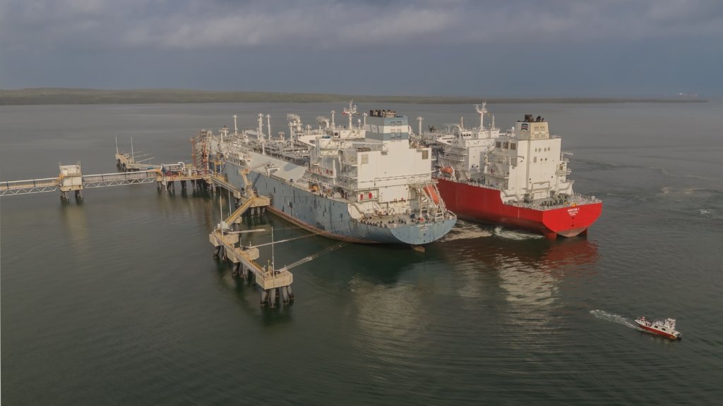Calamarí y SPEC reciben el cargo número 200 de GNL